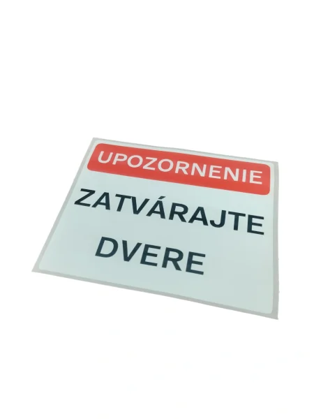32 01321 – Papierová Etiketa 60 mm x 74 mm, ZATVÁRAJTE DVERE, 10ks/kotúč